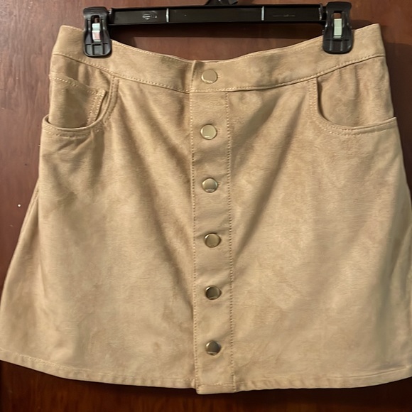 Express Jeans faux suede size six miniskirt - Picture 1 of 5